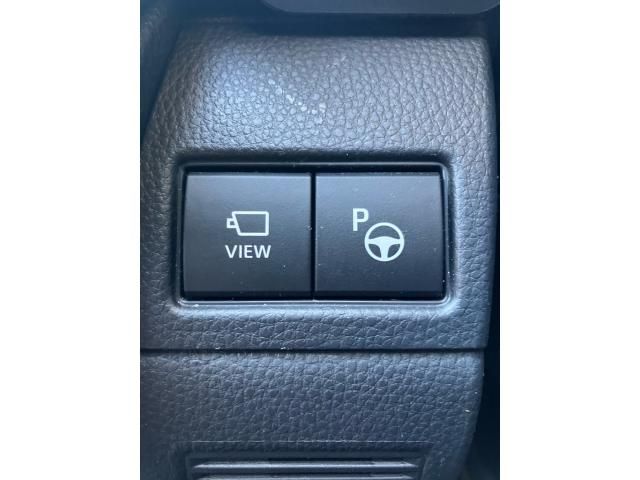 TOYOTA PRIUS PHV 2023