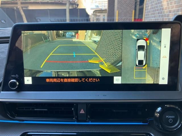 TOYOTA PRIUS PHV 2023