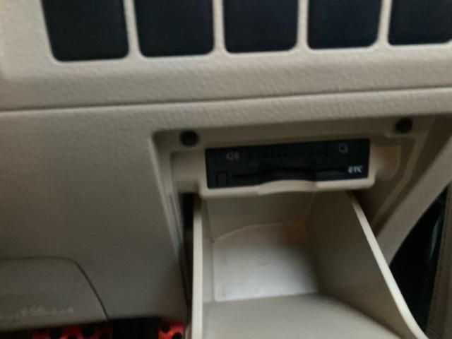 TOYOTA VELLFIRE 2009