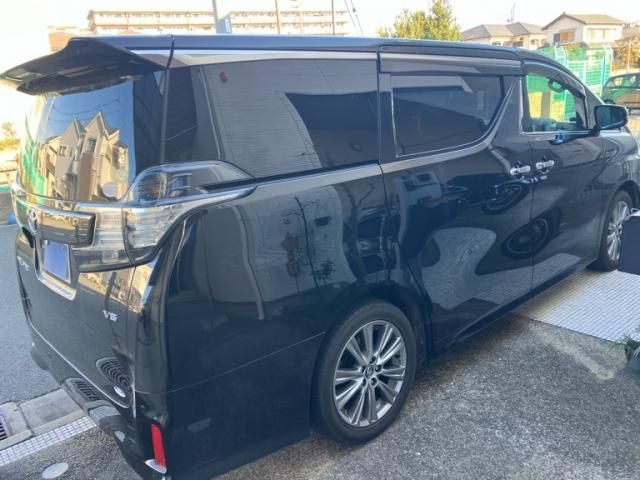 TOYOTA VELLFIRE 2016