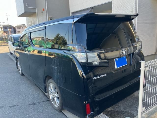 TOYOTA VELLFIRE 2016