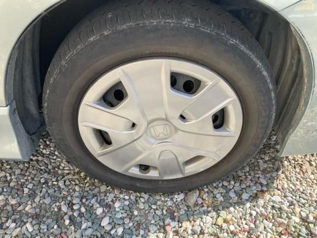 HONDA FIT SHUTTLE HYBRID 2011