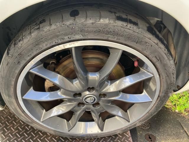 JAGUAR JAGUAR XFseries 2012