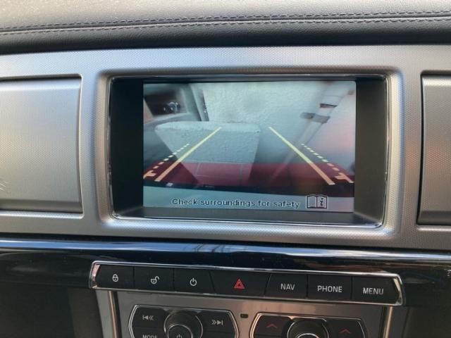 JAGUAR JAGUAR XFseries 2012