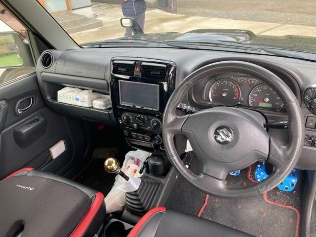 SUZUKI JIMNY 4WD 2013