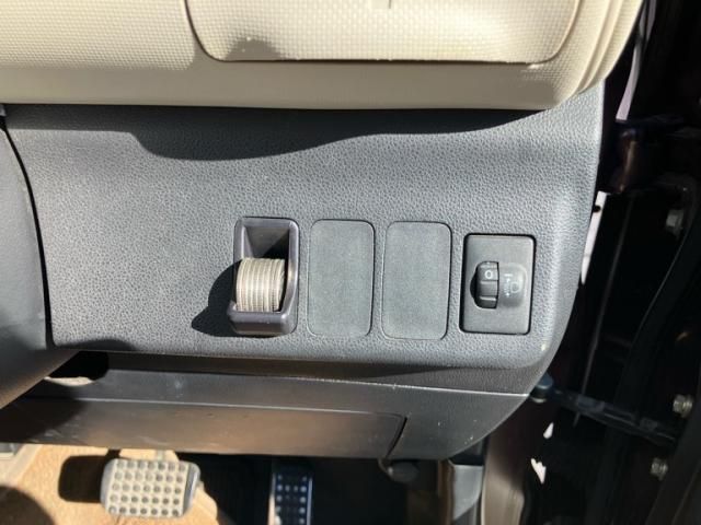 DAIHATSU MIRA Cocoa 2011