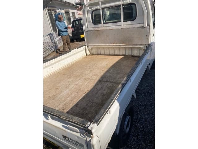 SUZUKI CARRY truck 4WD 2002