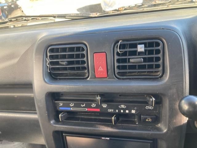 SUZUKI CARRY truck 4WD 2002