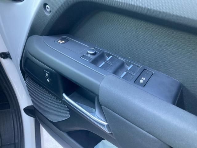 ROVER ROVER DEFENDER 2020