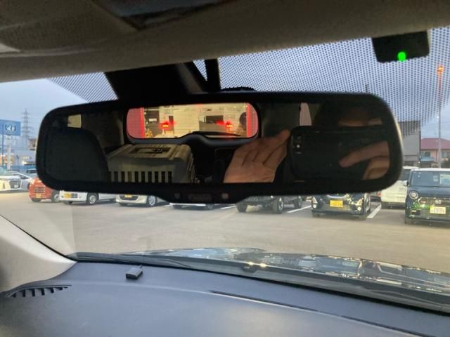 MITSUBISHI OUTLANDER PHEV 2015