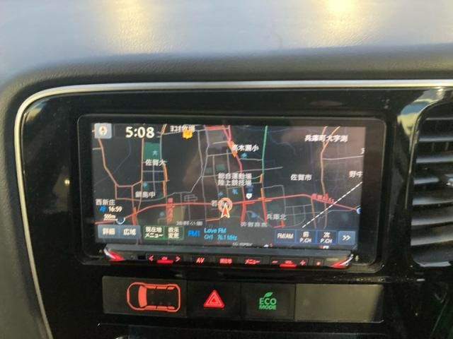 MITSUBISHI OUTLANDER PHEV 2015