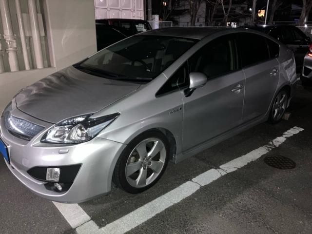 TOYOTA PRIUS 2010