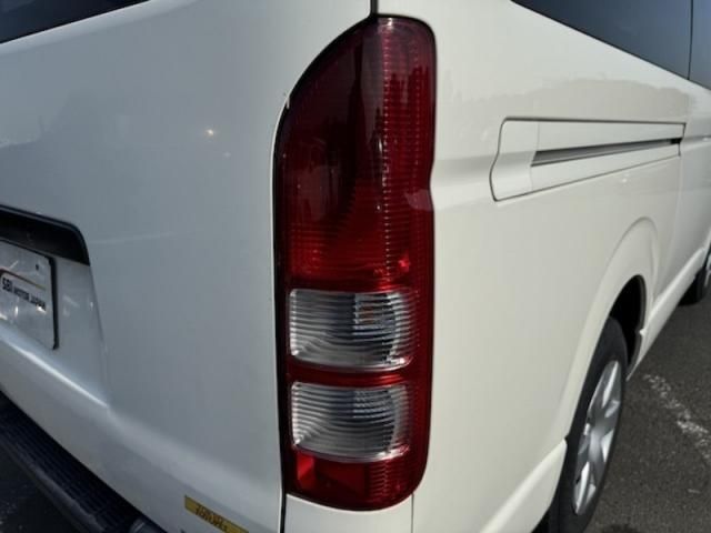 TOYOTA HIACE van 2WD 2016