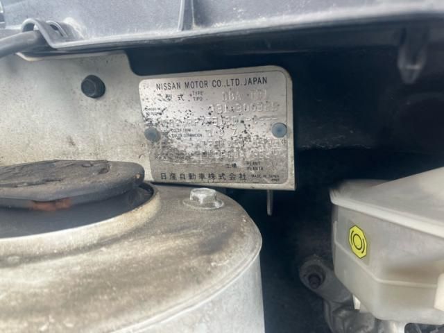 NISSAN X-TRAIL 2WD 2012