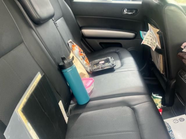 NISSAN X-TRAIL 2WD 2012