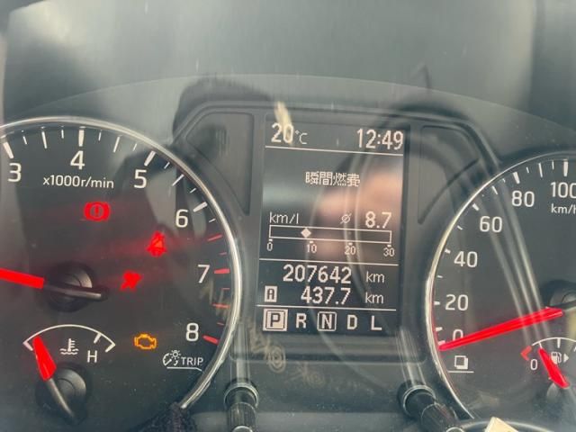 NISSAN X-TRAIL 2WD 2012