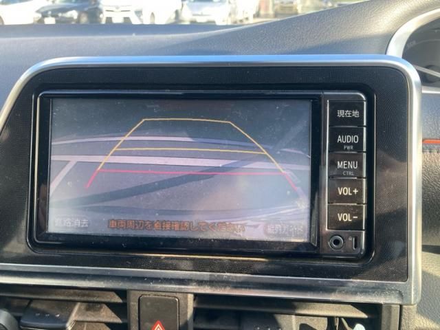 TOYOTA SIENTA HYBRID 2017