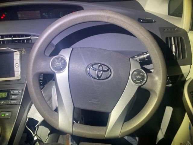 TOYOTA PRIUS 2009