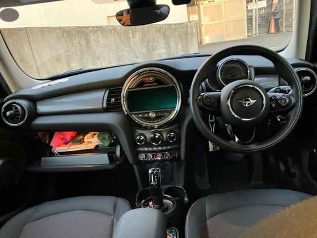 BMW MINI COOPER D 5DOOR 2021