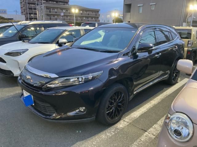TOYOTA HARRIER 2WD 2014