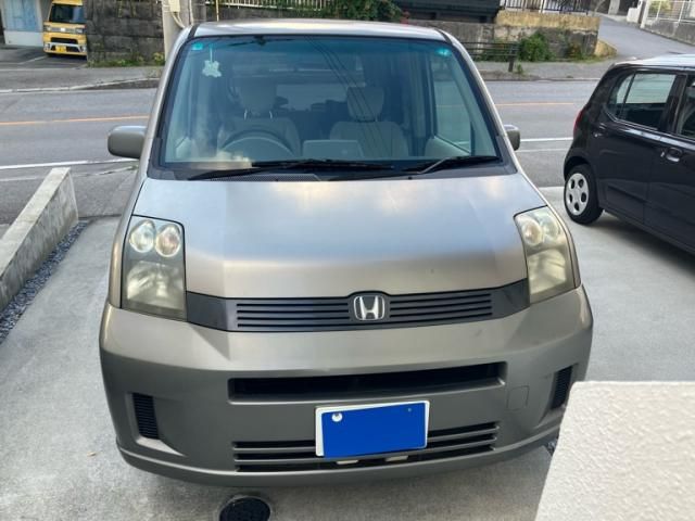 HONDA MOBILIO 2004