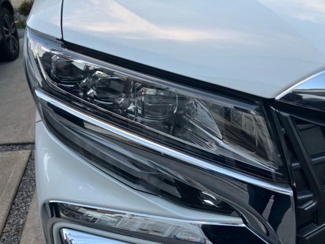 TOYOTA ALPHARD hybrid 4WD 2021