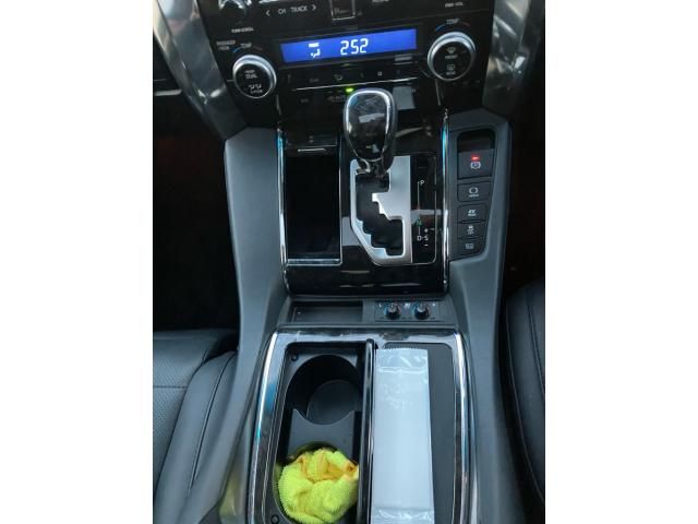 TOYOTA ALPHARD hybrid 4WD 2021