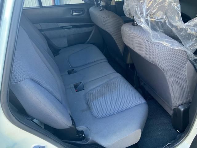 NISSAN WINGROAD 2013