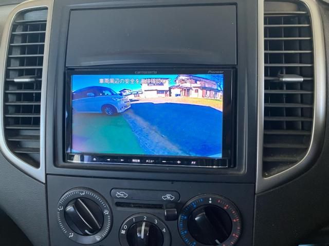 NISSAN WINGROAD 2013