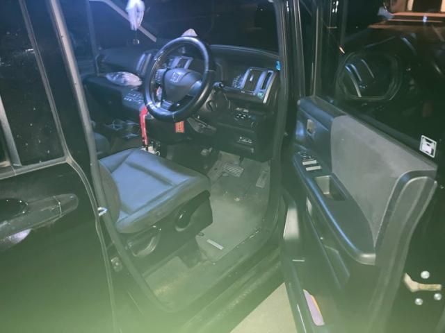 HONDA STEPWAGON SPADA 2011