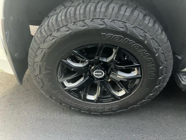 TOYOTA LANDCRUISER PRADO 2021