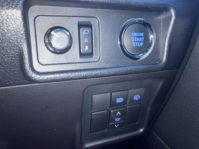 TOYOTA LANDCRUISER PRADO 2021