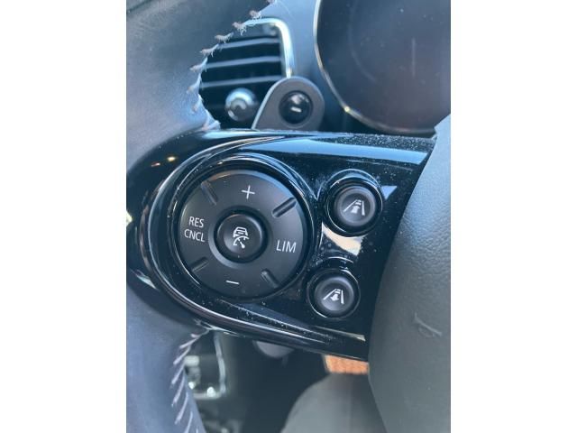 BMW MINI CLUBMAN 2021