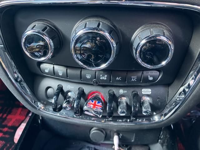 BMW MINI CLUBMAN 2021