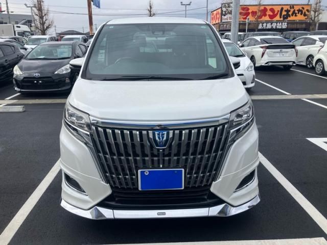 TOYOTA ESQUIRE HYBRID 2017