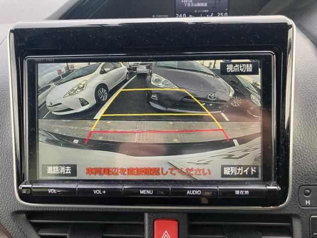 TOYOTA ESQUIRE HYBRID 2017