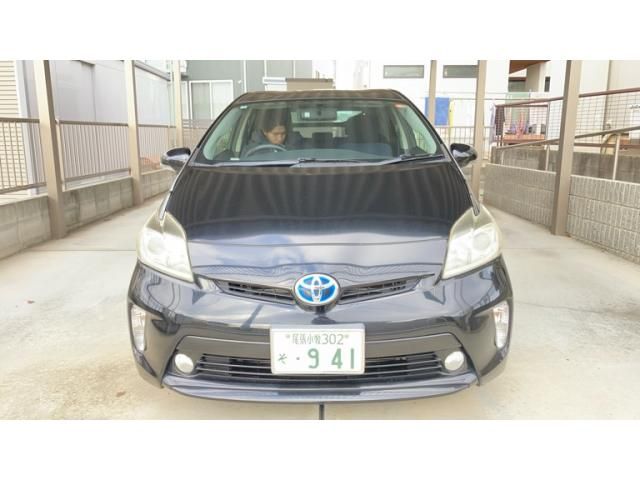 TOYOTA PRIUS 2014