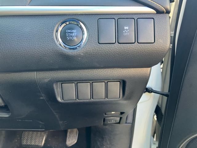 TOYOTA HARRIER 2WD 2015