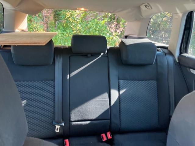 VOLKSWAGEN VOLKSWAGEN GOLF VARIANT 2010