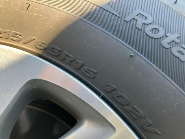 TOYOTA ALPHARD hybrid 4WD 2013