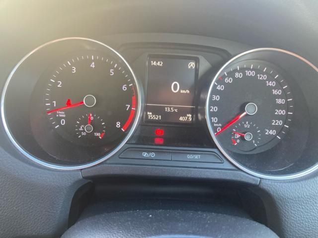 VOLKSWAGEN VOLKSWAGEN POLO 2016