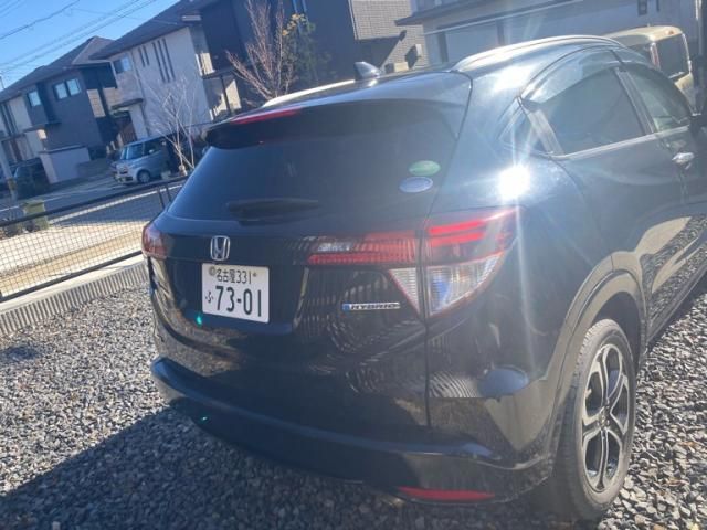 HONDA VEZEL HYBRID 2015