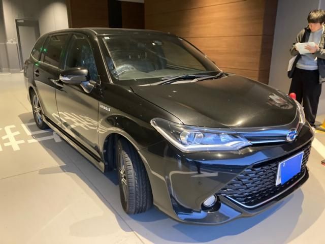 TOYOTA COROLLA FIELDER HYBRID 2015