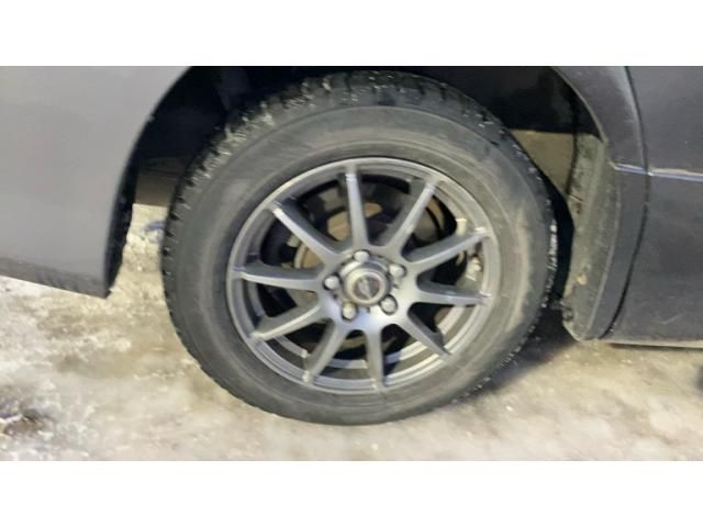 TOYOTA NOAH 4WD 2011