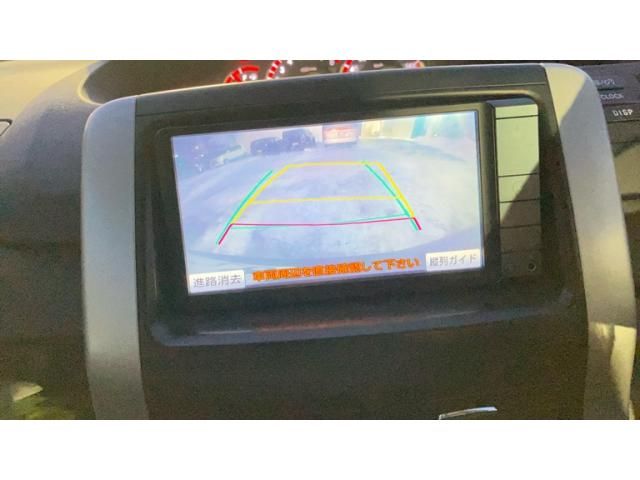 TOYOTA NOAH 4WD 2011