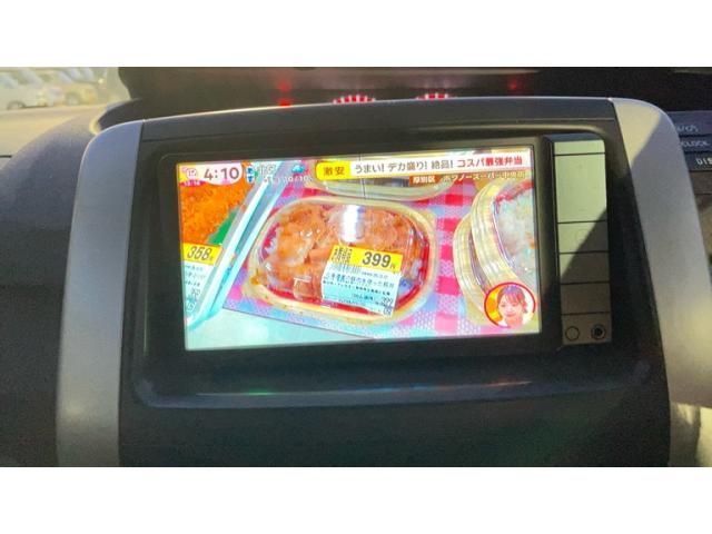 TOYOTA NOAH 4WD 2011