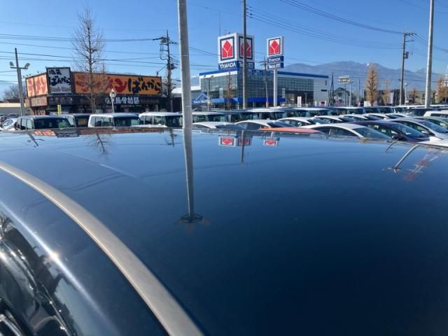 TOYOTA VELLFIRE 2013