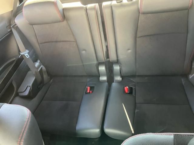 TOYOTA VELLFIRE 2013