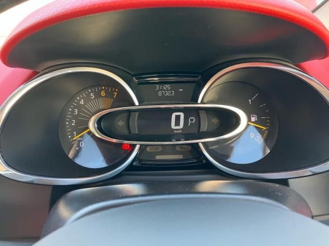 RENAULT RENAULT LUTECIA 2014