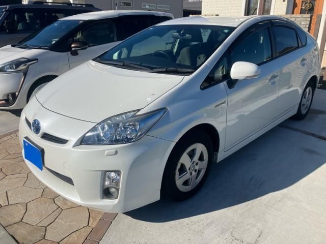 TOYOTA PRIUS 2009